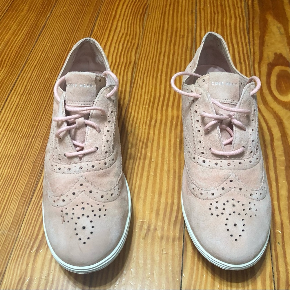 Cole Haan Pink Flats with Brogue Detailing. 7B